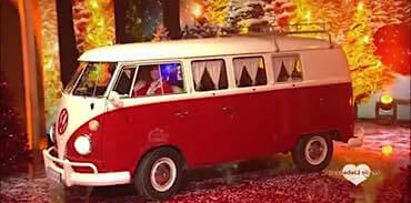 Oldtimer VW T1 Bulli als Eyecatcher bei einem Firmen-Event aufgenommen